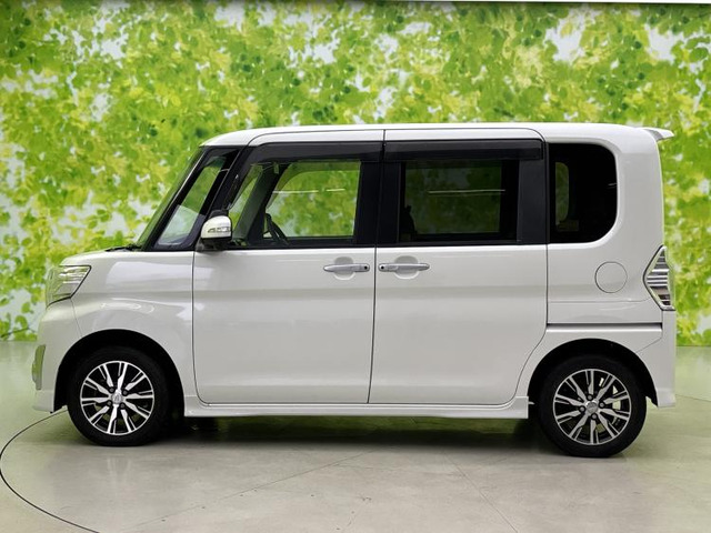 タントカスタムX トップエディション SAII 4WD