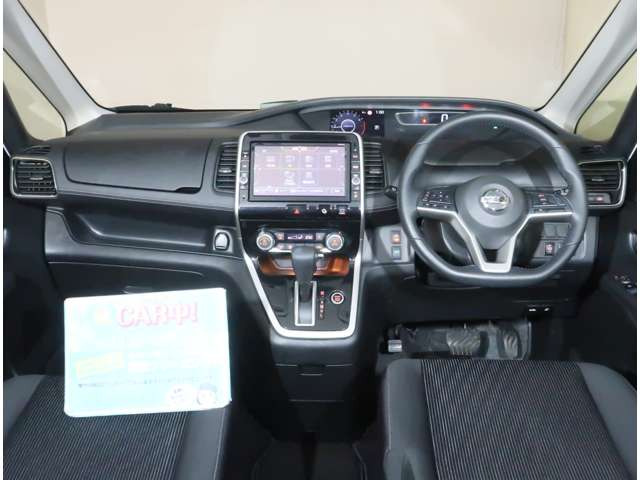 セレナ2.0 ハイウェイスター Vセレクション 4WD