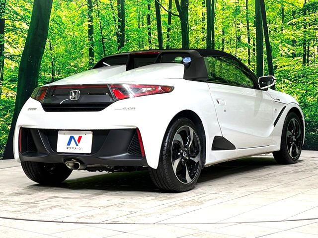 ☆全国のネクステージからお取り寄せが可能※!遠方の店舗に展示してあるクルマが気になる場合も、最寄りの店舗でご覧いただくことが可能です!是非私たちに要望をお聞かせください!※別途費用