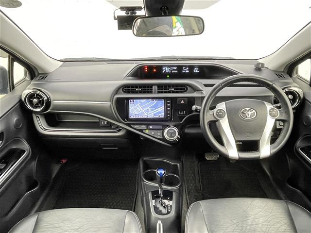 アクア1.5 G ブラックソフトレザーセレクション