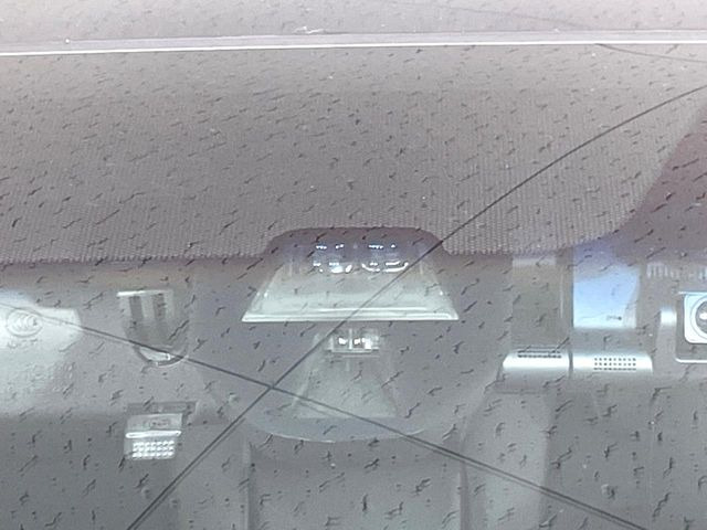 �y�V�e�B�u���[�L�A�N�e�B�u�V�X�e���z�ᑬ���s���ɑO���̎ԗ�����F�����A�Փ˂������Ȏ��͌x��ƃu���[�L�ŏՓˉ���Ɣ�Q�y�����A�V�X�g�B�����S�Ƀh���C�u�����y���݂��������܂��B