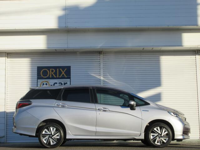 AIS����:���X�ł̓g���^�E�z���_�E�j�b�T���E�}�c�_�E�X�o�����[�J�[�n�̒��ÎԎ��Ɖ�Ђƕ��В�g��Ђ�6�Ђœ��ꂳ�ꂽ�u�]����v�u������v�ɑ���A�����Ɍ����]�������M���̂����鍸��