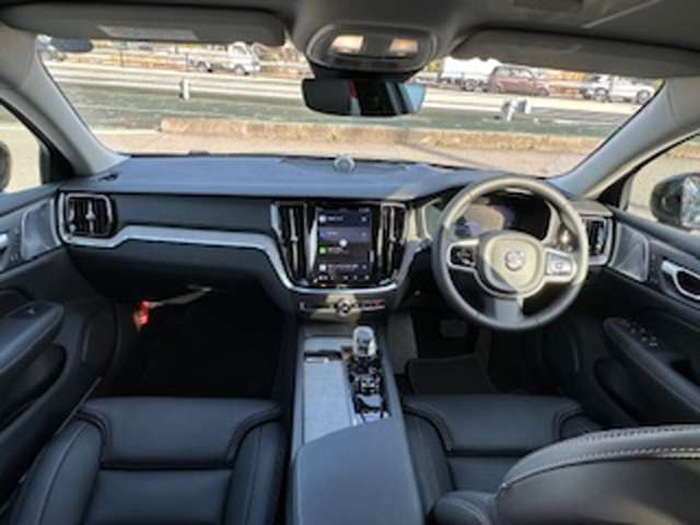 V60クロスカントリーアルティメット B5 AWD 4WD