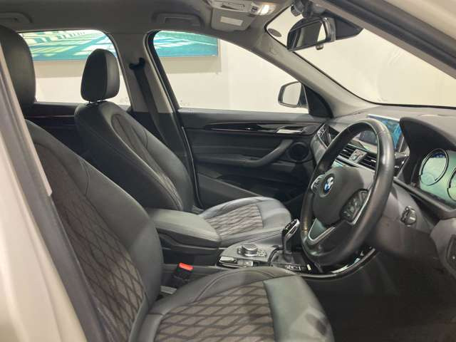 X1sドライブ 18i Mスポーツ DCT