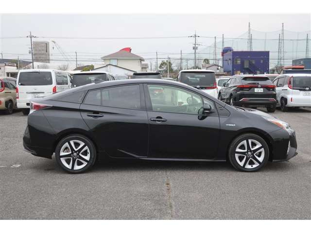 プリウス1.8 S ツーリングセレクション