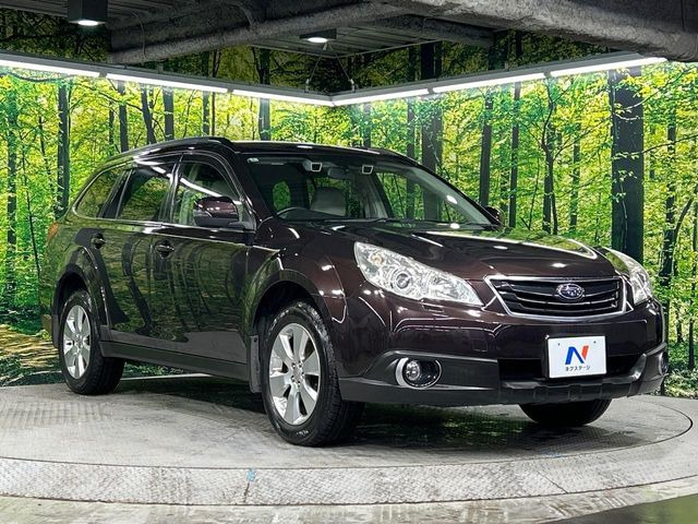 高透明度のガラス皮膜で撥水はもちろん、上質なツヤ・光沢を実現。紫外線や酸性雨から大切な愛車を保護し、色あせ・劣化を防止。「弾スプラッシュコート」、「弾プリミッサコート」からお選びいただけます。