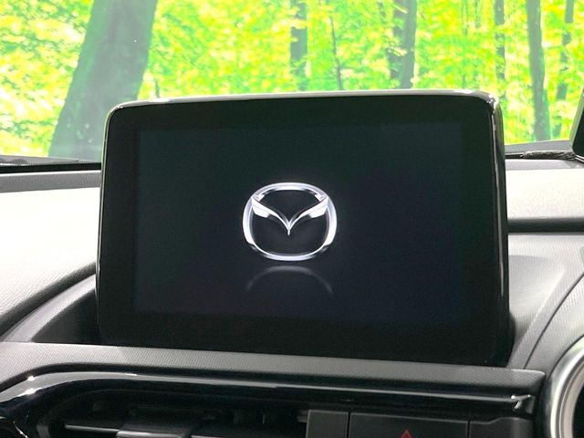 �y�}�c�_�R�l�N�g�i�r�z�ԓ��̕��͋C�Ƀ}�b�`������̌^�^�C�v�̃i�r�B�e����q�ݒ��Bluetooth�Đ����A�l�X�ȋ@�\���y���߂܂��B�����I�ȃ_�C�������삪�\�ŁA�g��������ǍD�ł��B