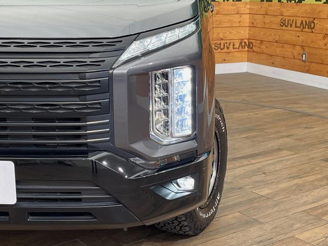 �yLED�w�b�h���C�g�z���V����ԑ��s�����ǍD�Ȏ��E���m�ۂ����S���ĉ^�]�ł��鍂�P�xLED�w�b�h���C�g�𑕔�!�_�����x�������A����d�͂��}�����Ă��܂��B