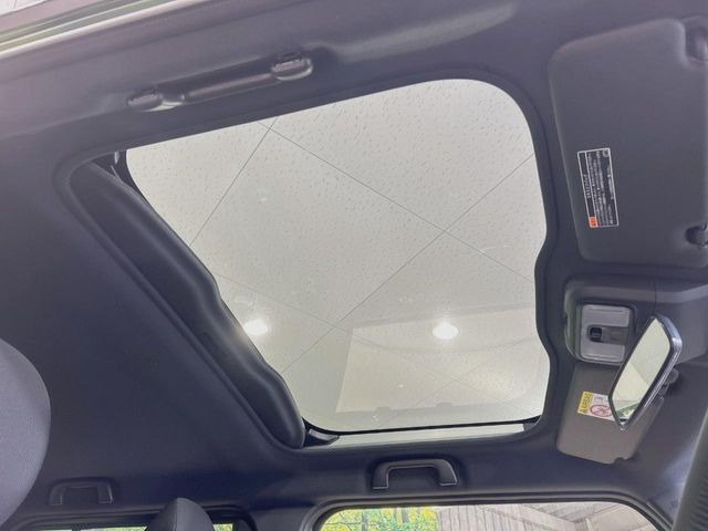 �y�K���X���[�t�z�K���X���[�t���ڂŎԓ��̉��������C�ɃA�b�v!�J���I�ȃh���C�u�����y���݂��������܂��B