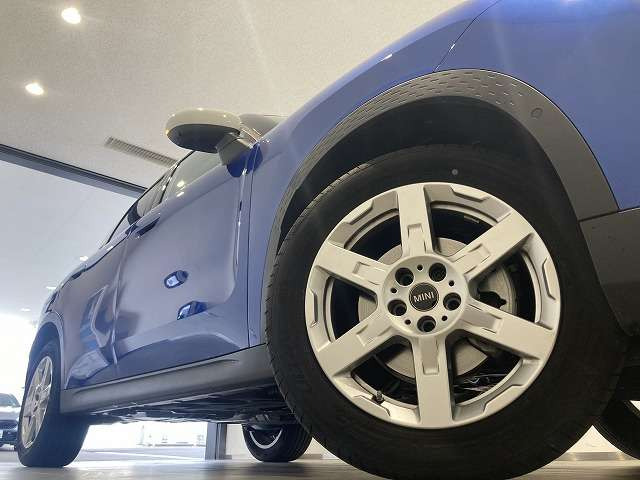 ミニカントリーマンD DCT ディーゼル