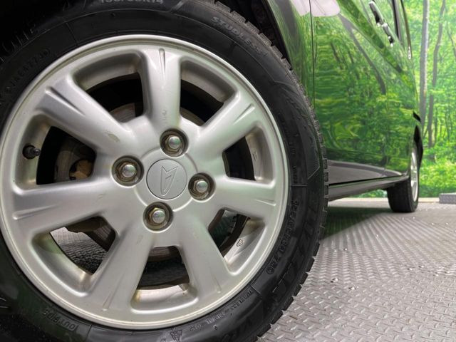 �y14�C���`�A���~�z�C�[���z�O�ςɃ}�b�`�����A���~�z�C�[���𑕒����Ă���܂��B�e��A���~�z�C�[����A�X�^�b�h���X�^�C�����戵�����Ă���܂��B���񂲑��k����������