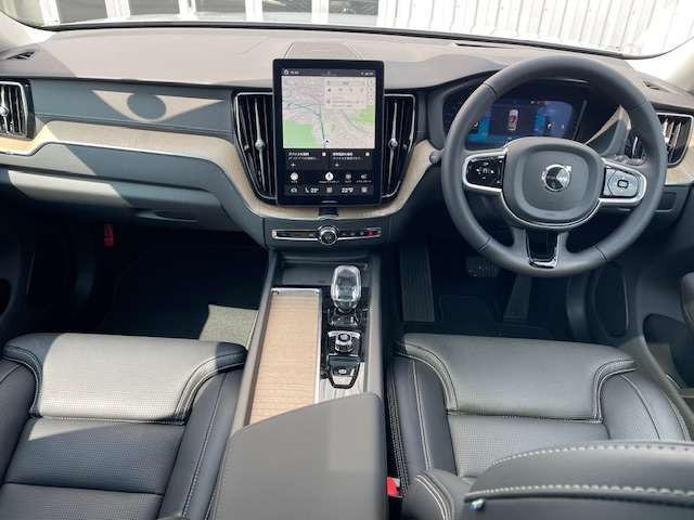 XC60ウルトラ B5 AWD 4WD