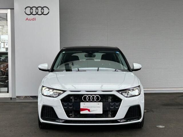 A1スポーツバック25 TFSI アドバンスド