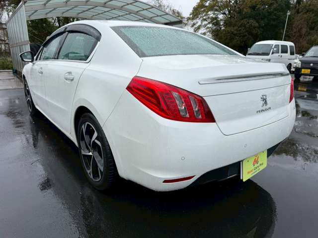 全国各地どこでも納車可能です!離島のお客さまもご相談ください!沖縄県、小笠原諸島、宮城県への納車など実績ございます。遠方の場合、別途陸送費頂く場合がございます。