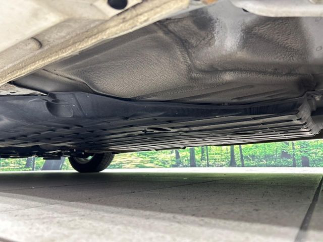 下回りがきれいなうちに、防錆加工の施工がオススメ。降雪地域はもちろん、沿岸部にお住いの方や、趣味でマリン・ウィンタースポーツをされる方にご好評いただいております。