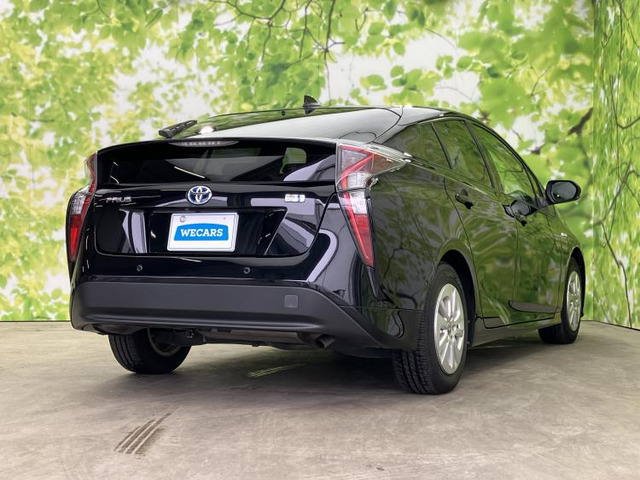 プリウス1.8 S セーフティ プラス