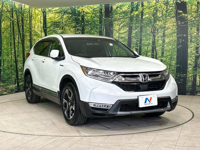 高透明度のガラス皮膜で撥水はもちろん、上質なツヤ・光沢を実現。紫外線や酸性雨から大切な愛車を保護し、色あせ・劣化を防止。「弾スプラッシュコート」、「弾プリミッサコート」からお選びいただけます。