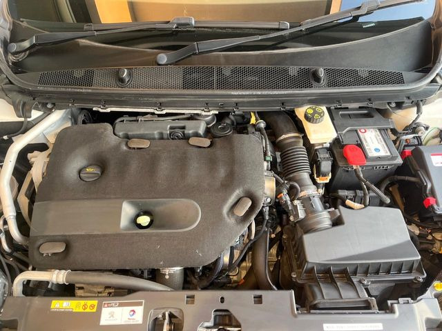 �����X�ł́A�e���[�J�[�̐�p�f�f�e�X�^�[�𓱓��B���Ǝ��i�����e�N�j�J���X�^�b�t���풓���Ă���܂��̂ŁA������̍ۂɂ����S���Ă����p���������܂��B