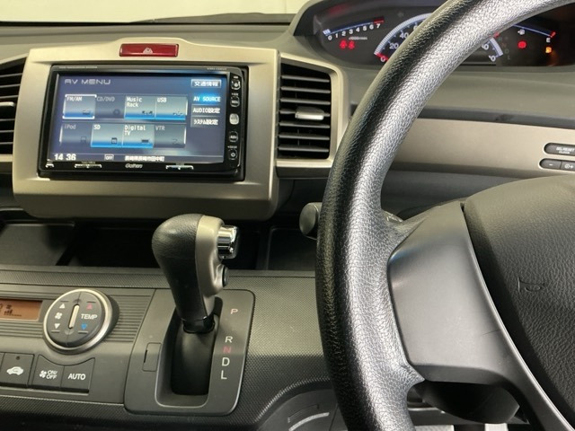 フリードスパイク1.5 GL