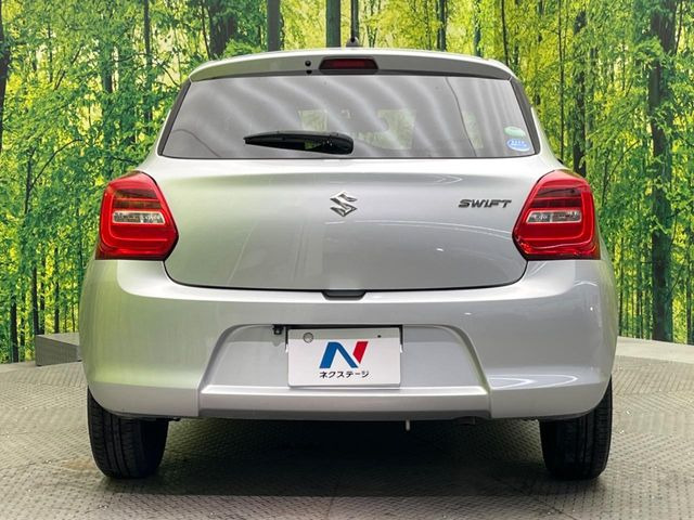 安心の最長10年・走行無制限保証(有償)をご用意。保証内容も充実はもちろん、無料点検&オイル交換や、年中無休の全国・24時間ロードサービスも付帯されておりますのでご安心下さい。