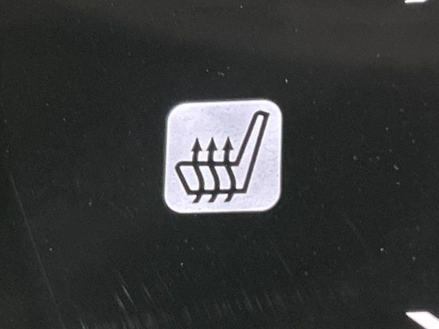 �y�V�[�g�q�[�^�[�z�������ɏd�󂷂�V�[�g�q�[�^�[!�G�A�R����葁�����܂��Ă����̂Ŋ�����̐l�����S�ł��ˁ�G�A�R���̉����͊������邩����A�Ƃ������ɂ����������߂ł��B