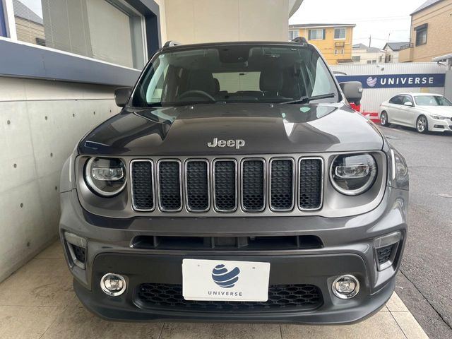 ●当店では第三者機関による車両品質鑑定を導入し、修復歴車を排除。鑑定書が発行されますので、ぱっと見ただけでは分からない箇所まで納得した上でご検討いただけます。※一部未実施の場合がございます。