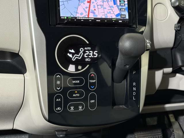 �[�ԑO�ɂ͑S�Ԑ�p�@�B�ŃN���[�j���O�����Ȃ��Ă��܂�!���X�܂ŃL���C�Ɏd�グ�Ă��炨�n�����܂�!