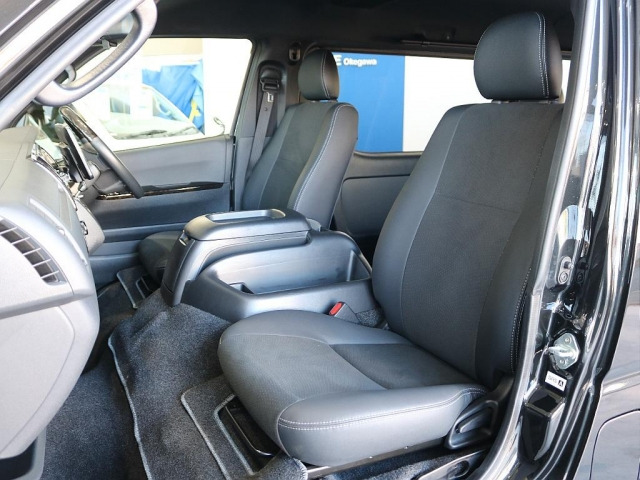 ハイエースバン2.7 スーパーGL ワイド ロング ダークプライムII ミドルルーフ 4WD