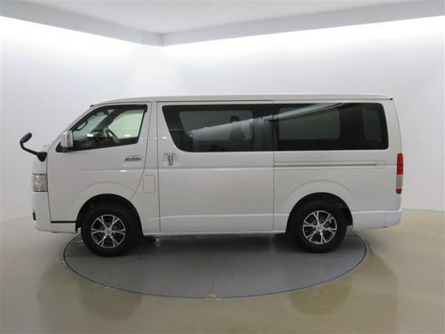 ハイエースバン