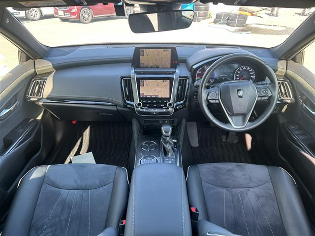 クラウンハイブリッド 3.5 RS アドバンス