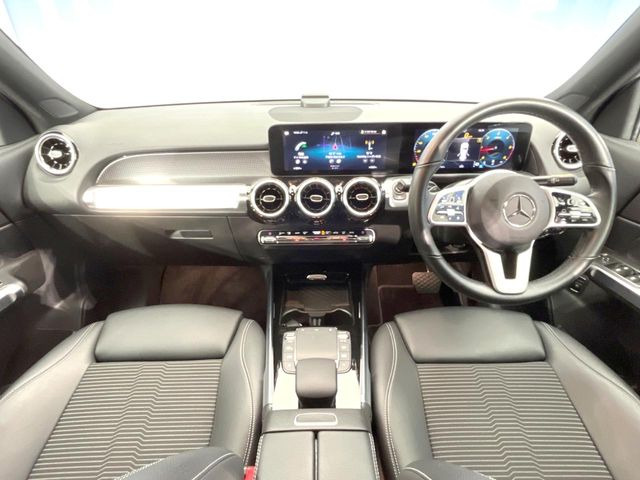 輸入車グループ総在庫数約2,000台!全国の系列店からメーカー・車種問わずご紹介出来るので、あなたにピッタリのお車が見つかるはずです♪まずはお問い合わせ下さい☆