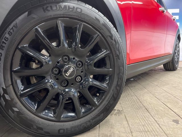 ������16�C���`�A���~�z�C�[��:�A���ԂȂ�ł͂̑�z����������x����z�C�[���Ƒ����ł�!���{�Ԃ̑���Ɋ���Ă�����ɂ����Б̊����Ē��������قǁA�������x���ł܂Ƃ܂��Ă��܂�!