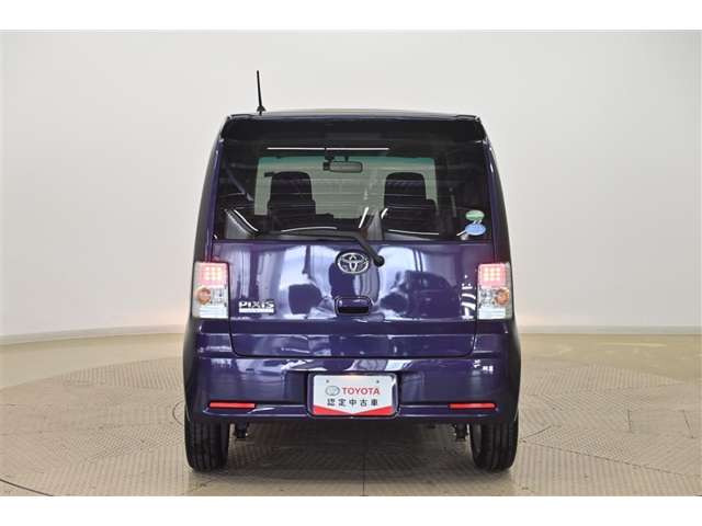 ピクシススペースカスタム RS