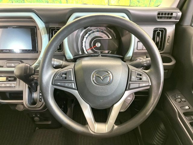 ステアリングも使用感が少なく、きれいな状態となっております♪