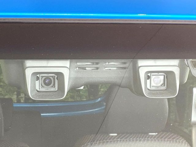 �y�f���A���J�����u���[�L�T�|�[�g�z���s���ɑO���̎ԗ�����F�����A�Փ˂������Ȏ��͌x��ƃu���[�L�ŏՓˉ���Ɣ�Q�y�����A�V�X�g�B�����S�Ƀh���C�u�����y���݂��������܂��B