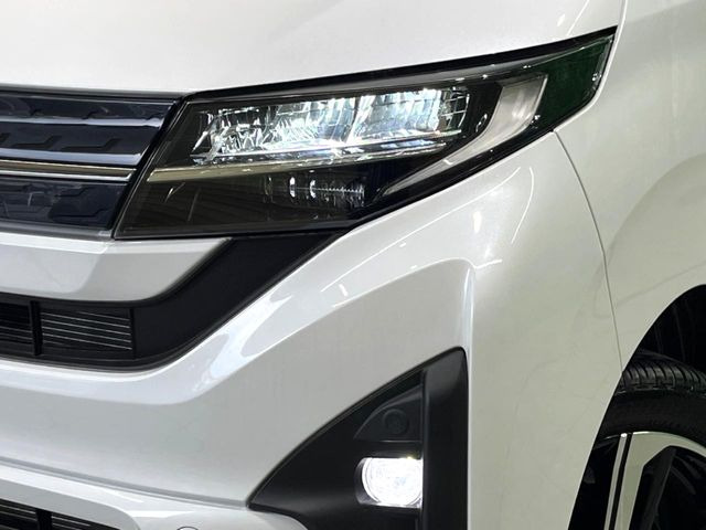 �yLED�w�b�h���C�g�z���V����ԑ��s�����ǍD�Ȏ��E���m�ۂ����S���ĉ^�]�ł��鍂�P�xLED�w�b�h���C�g�𑕔�!�_�����x�������A����d�͂��}�����Ă��܂��B