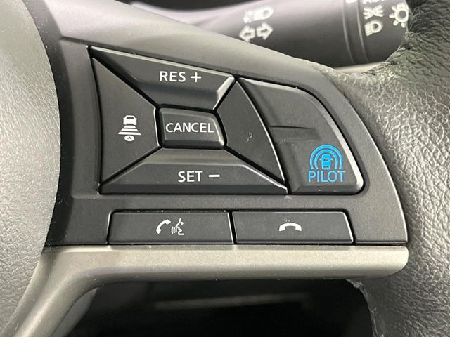 �y�v���p�C���b�g�z�������H�ł̒��������s���y��!!�a�؎��Ə��񑖍s�̃V�[���ŁA�A�N�Z���E�u���[�L�E�X�e�A�����O�������Ő��䂵�A�������^�]�̕��S���y�����Ă���܂���