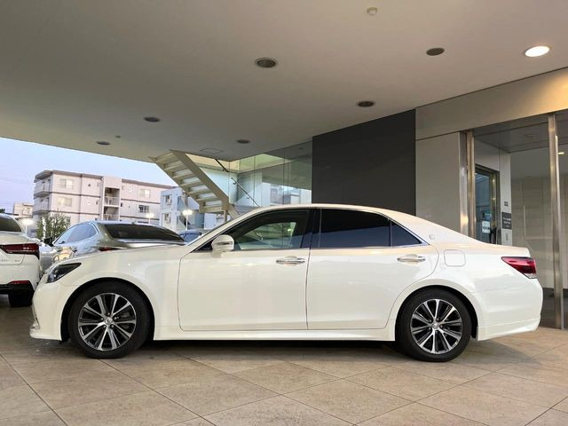 頭金・ボーナス払い不要&最長10年間の設定が可能なオートローンをご用意しております!無理のない支払いプランにて購入が可能です♪