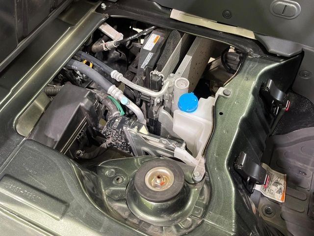 親切・丁寧な専門メカニックスタッフが応対!・車検・点検整備・事故等の修理などアフターサービスも安心。お車のカスタマイズもネクステージのサービススタッフまでご相談ください!