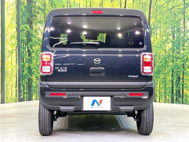 安心の最長10年・走行無制限保証(有償)をご用意。保証内容も充実はもちろん、無料点検&オイル交換や、年中無休の全国・24時間ロードサービスも付帯されておりますのでご安心下さい。