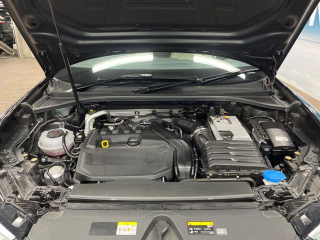 �����X�ł́A�e���[�J�[�̐�p�f�f�e�X�^�[�𓱓��B���Ǝ��i�����e�N�j�J���X�^�b�t���풓���Ă���܂��̂ŁA������̍ۂɂ����S���Ă����p���������܂��B