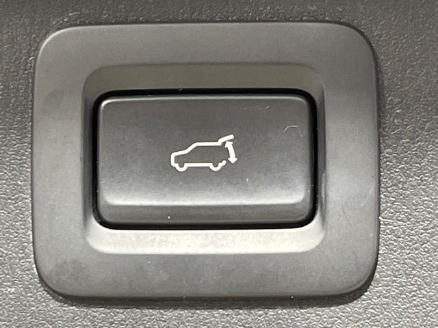 �y�p���[�o�b�N�h�A�z�X�}�[�g�L�[��^�]�Ȃ̃{�^�������������Ń��A�Q�[�g�������ŊJ���܂�!�ו��������Ă��鎞��A�����ʒu�ɂ���o�b�N�h�A��߂�ۂɕ֗��ȋ@�\�ł���