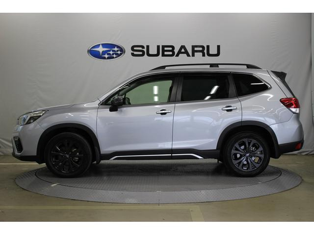 フォレスター1.8 スポーツ 4WD