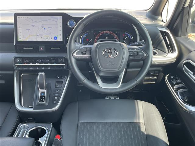 ノア1.8 ハイブリッド S-Z