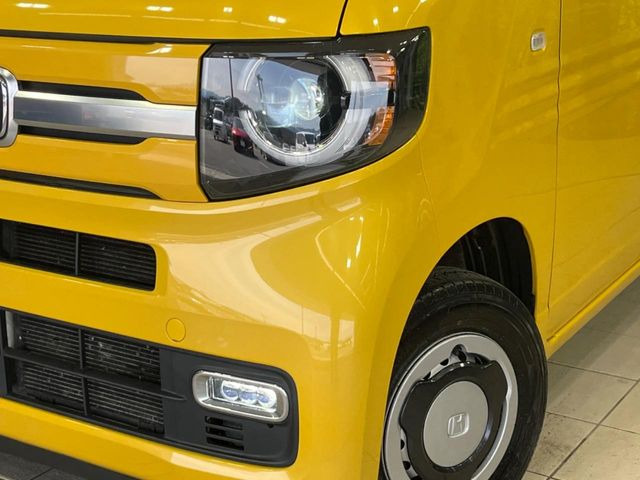 �yHID�w�b�h���C�g�z���ɖ��邭�O�����Ƃ炵�Ă����̂ŁA���V����Ԃ̑��s�������E�ǍD�ň��S���Ă���肢�������܂��B