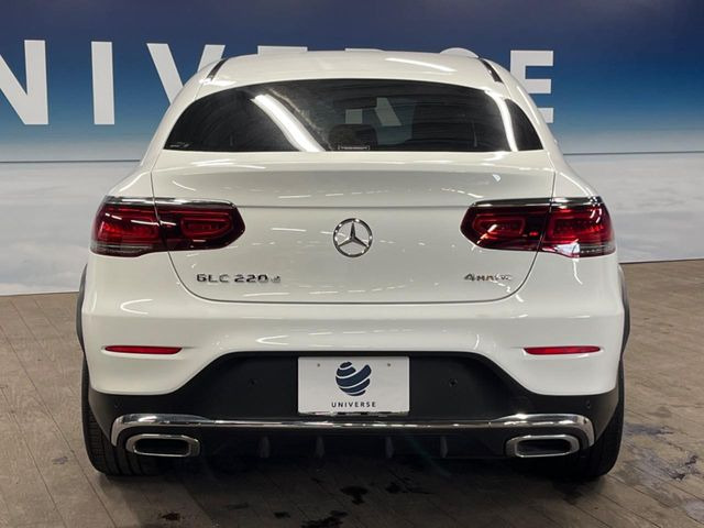 ●当店では第三者機関による車両品質鑑定を導入し、修復歴車を排除。鑑定書が発行されますので、ぱっと見ただけでは分からない箇所まで納得した上でご検討いただけます。※一部未実施の場合がございます。