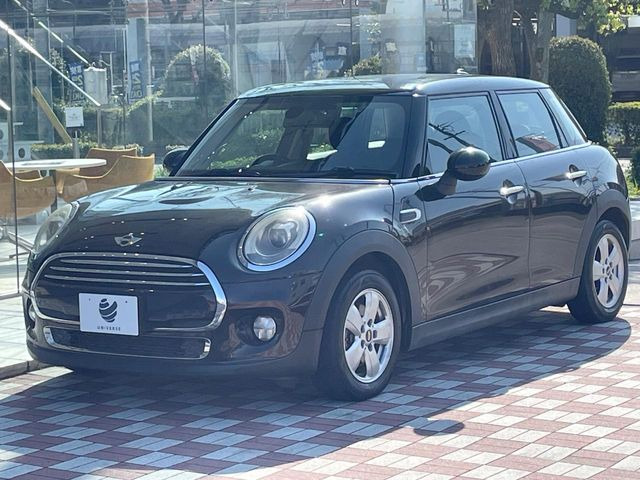 �����X�ł͑�O�ҋ@�ւɂ��ԗ��i���Ӓ�𓱓����A�C�����Ԃ�r���B�Ӓ菑�����s����܂��̂ŁA�ς��ƌ��������ł͕�����Ȃ��ӏ��܂Ŕ[��������ł��������������܂��B���ꕔ�����{�̏ꍇ���������܂��B