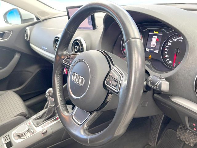 ●ハンドル部のスレも少なく、きれいな状態を維持しております。各スイッチ部の動作も確認済みです。