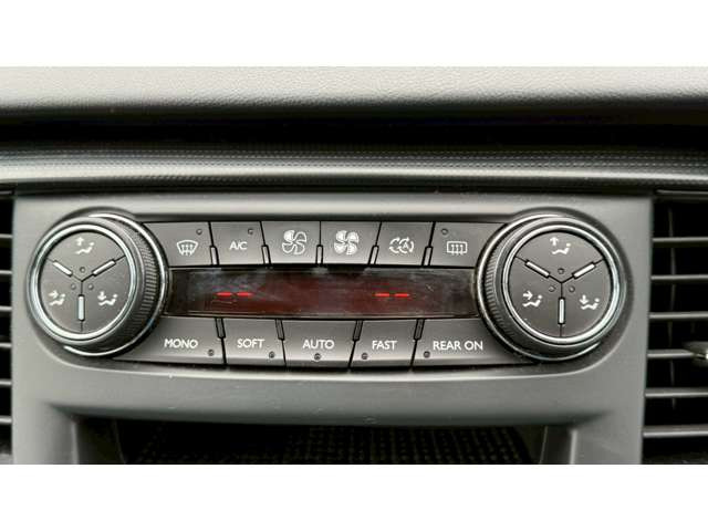 気になるお車がありましたら右の電話番号から直接お店にお問い合わせください。支払方法から車両情報、状態までなんでもご説明させて頂きます。スタッフ一同ご連絡お待ちしております。