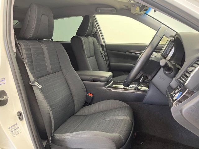 �^�]�Ȃ܂��ɂ͏\���ȃX�y�[�X������A�啿�ȕ��ł��������^�]���Ă�����������ł��B